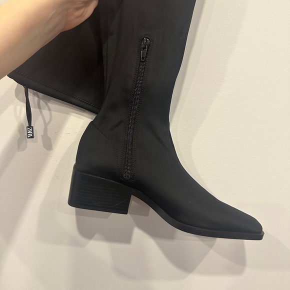 NWT Over the knee, stretch material , fitted, square toe, tech foam insole - Picture 9 of 9